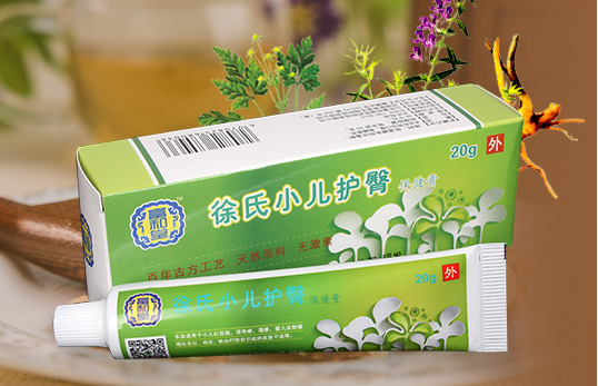 寶寶長濕疹可不可以洗澡 寶寶長濕疹可不可以洗澡